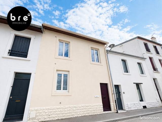 RARE: maison de 4 pièces dans le quartier très recherché des Rives de Meurthe à Nancy