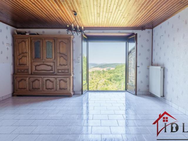 RARE Maison de Village avec Vue et Potentiel à Coiffy le