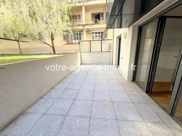 Rare, Nice cœur Libération très beau 2 pièces, terrasse 49m² Nice