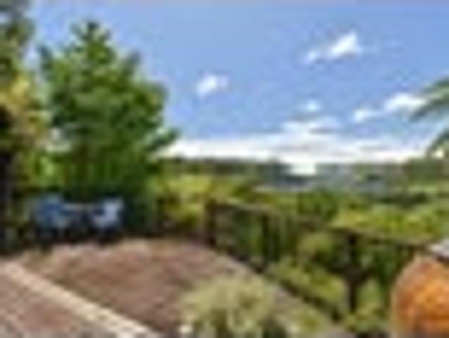Rare Opportunity Freehold with Lake Views