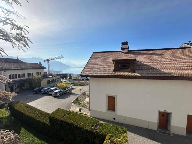 Rare opportunité au cur de Chardonne! Appartement de 2.5 pièces, grevé d'un droit d'habitation, dans un magnifique bâtiment | dreamo. Ch