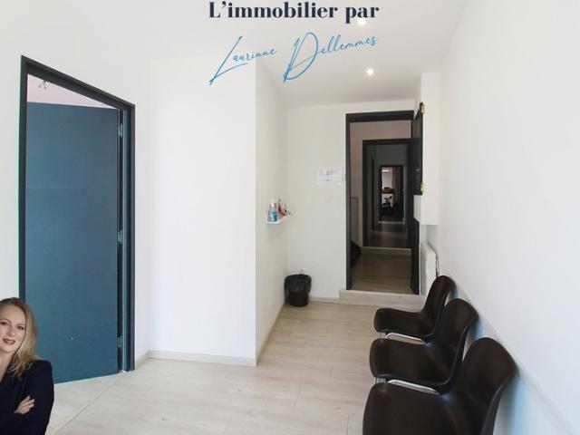 Rare opportunité: Immeuble libre de 175 m2 à vendre au centre ville de SAINT AMAND LES EAUX 59