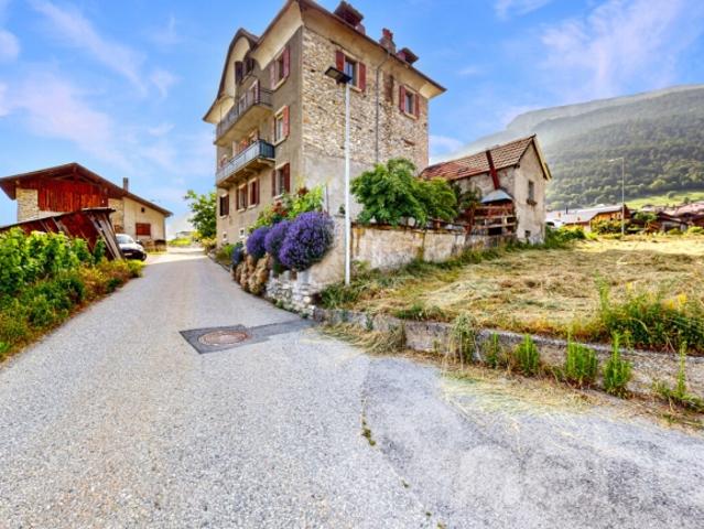 Rare attique duplex vue panoramique 10 min de Conthey