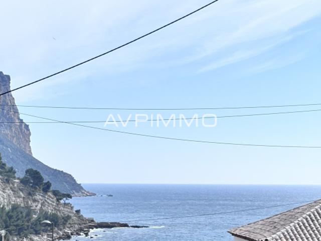 RARE À CASSIS À vendre À 2 min du port, jolie maison de