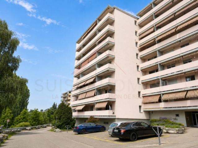 Rare à Fribourg Appartement moderne entièrement rénové avec parking