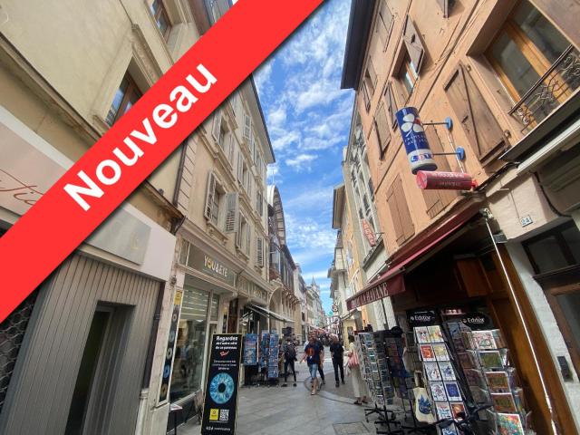 Rare à la location ! 15, rue nationale à Evian.