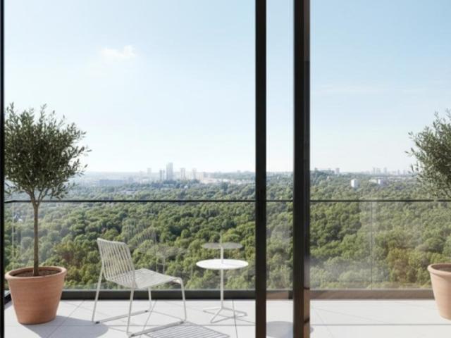 Rare à la vente 5 pièces avec vue dégagée grande terrasse 5 min à pied du métro 1 parking