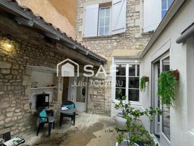 Rare à la vente: Immeuble de 5 appartements