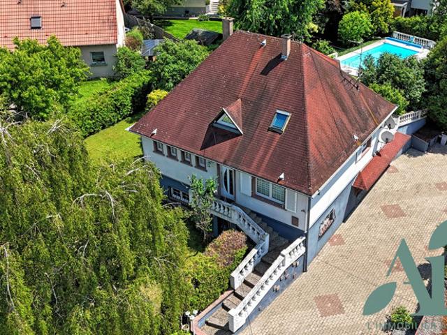 Rare à la vente ! Maison avec piscine sur terrain d'exception