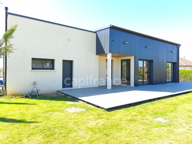 ? RARE À LA VENTE – Maison contemporaine d’exception?