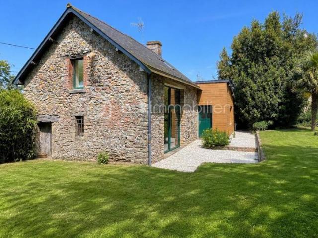Rare à la vente Maison en pierre rénovée avec jardin à 20 min de Rennes