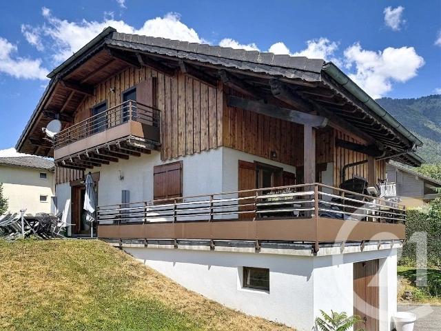 Rare à la vente Maison familiale au calme avec grand terrain. 124m² Taninges Praz de Lys Sommand