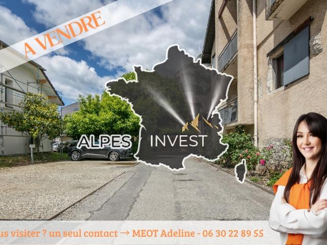 RARE À LA VENTE PLACE DE PARKING AU CENTRE DU VILLAGE, PROCHE DES ECOLES ET COMMODITES FRANCIN