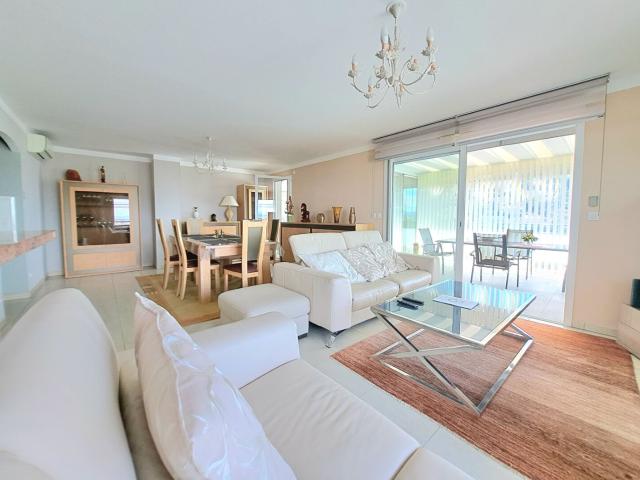 Rare A La Vente Villa sur le toit, T4 120 m² + 110 m² de ter. 120m² Saint Raphaël