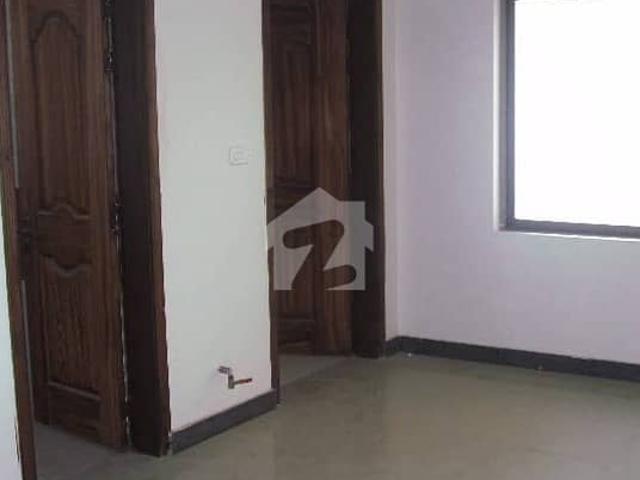 Rare &Amp  Spacious 4 Bedroom Luxury Apartment On The 1st Floor Tower 1, DHA Phase 2