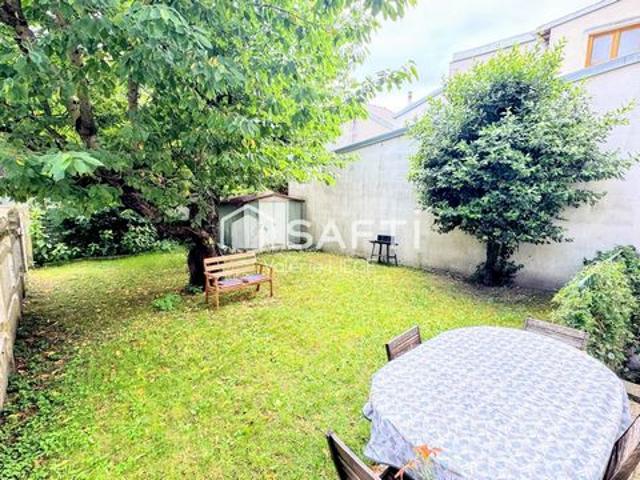 RARE, appartement avec jardin privatif