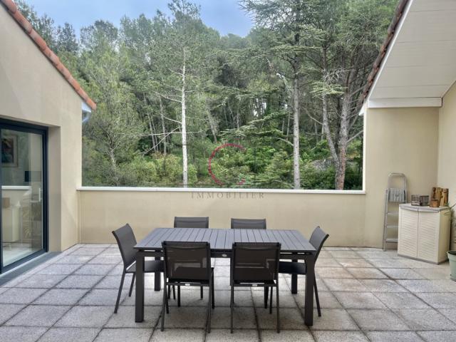 RARE Appartement d'Exception 3ème et Dernier Étage avec Ro