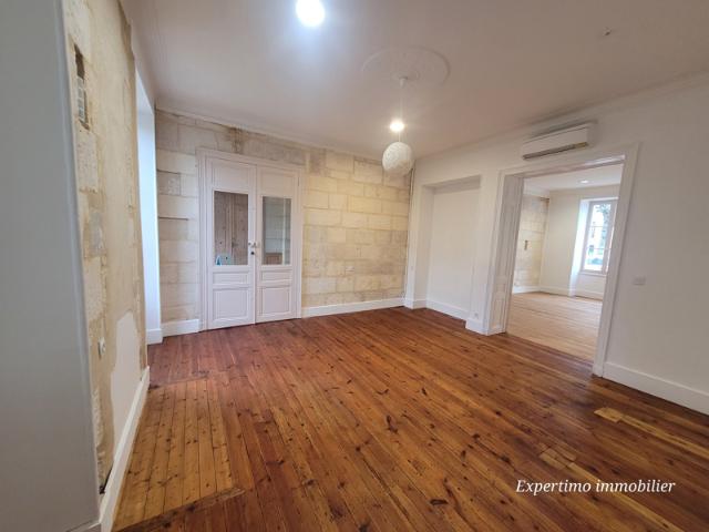 RARE: APPARTEMENT EN RDC DE 67.84 M2 EN PLEIN COEUR DE VILL