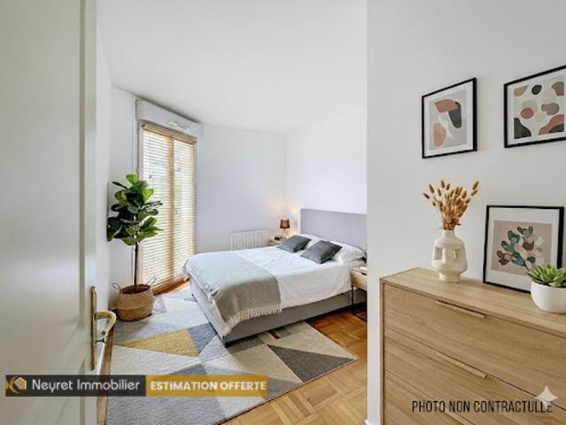 Rare Appartement T2 avec jardin privatif LYON 8ème