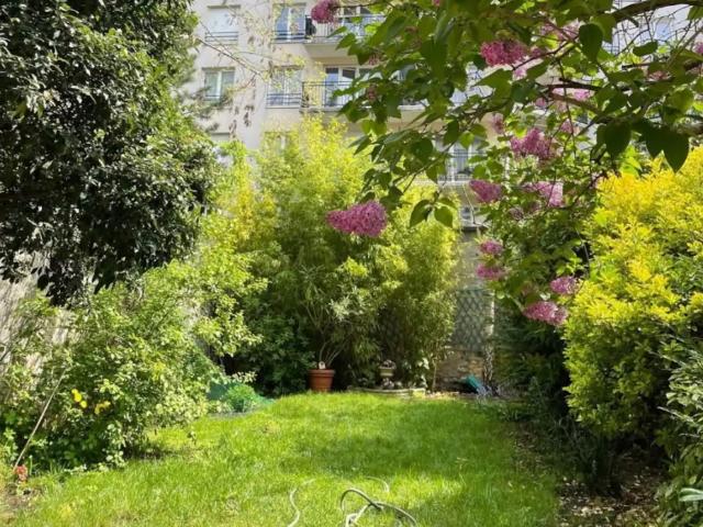 RARE Appartement 3 pièces de 54 m2 + Jardin 100m2