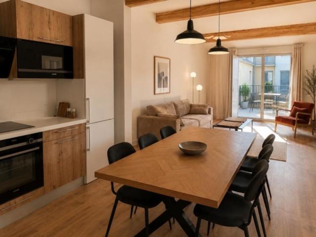 RARE * BEL APPARTEMENT LUMINEUX AVEC TERRASSE