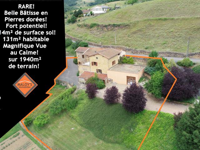 RARE! Belle bâtisse pierres dorées, 514m2 de surface totale! Enorme Potentiel, 131m2 habitables!