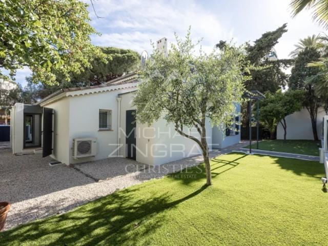 Rare Cannes pointe Croisette Villa dans domaine fermé