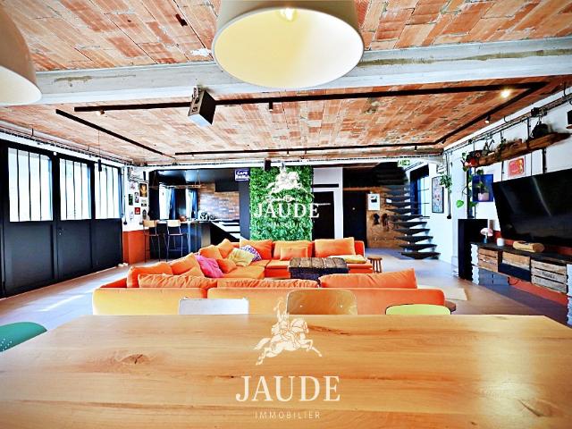 RARE CENTRE VILLE DE CEBAZAT 201 M2 Esprit Loft