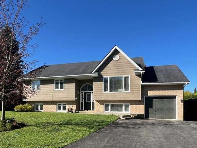 Rare chance.superb location on crescent in town
