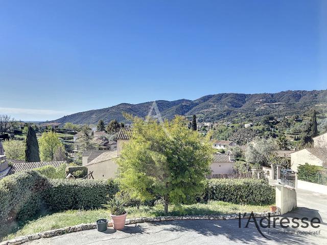 RARE ! Charmante villa de 95m² environ au calme ! 95m² Pégomas