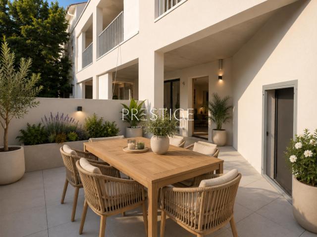 RARE DUPLEX Dernier étage BEAUX ARTS T4 DE 94 M2 AVEC 44 m2