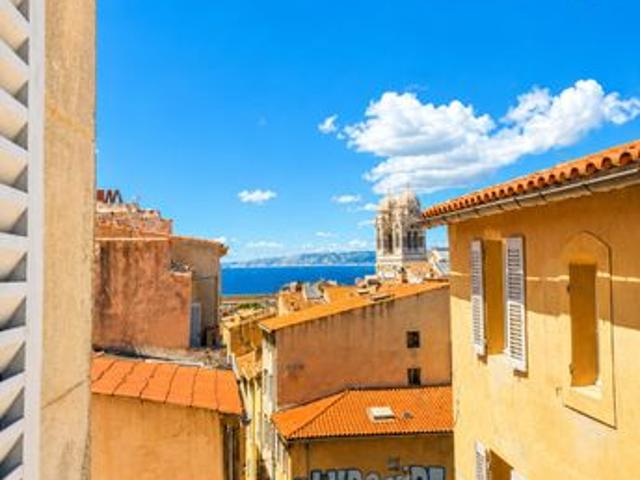 RARE Duplex rénové avec balcon VUE MER & MAJOR au Panier