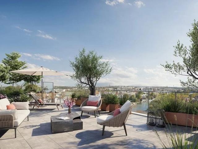 RARE Dernier Étage 160m² TERRASSE avec PARKINGS sur les TERMES