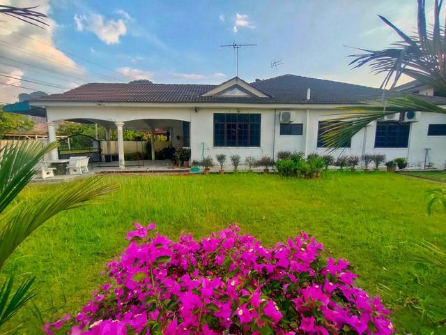 RARE EXCLUSIVE Corner lot SemiD Taman Rapat Perdana Ipoh