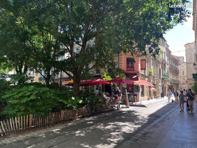 Rare: F2 37m2 Place de la Canourgue