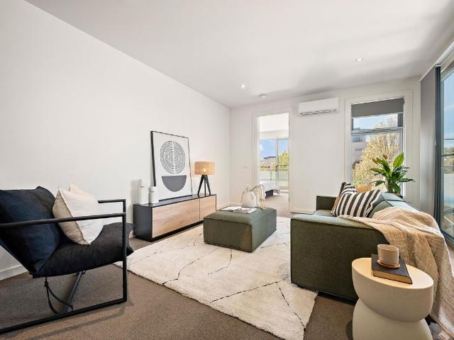 Rare Floorplan on Offer along Light Rail Strip!