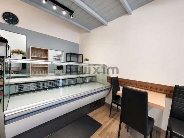 RARE FONDS DE COMMERCE UZES CENTRE