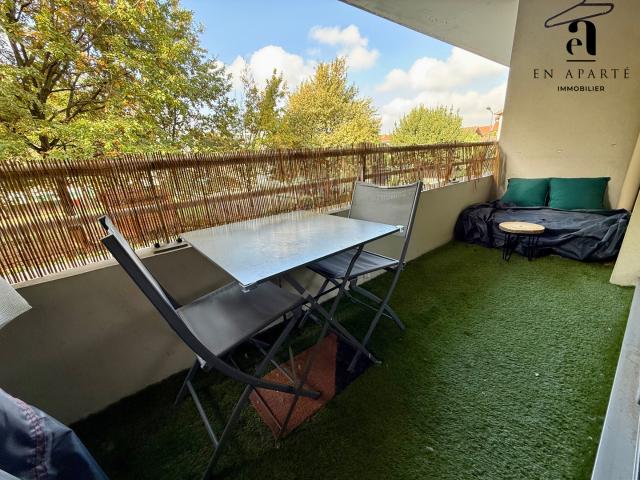 Rare ! Gratte Ciel centre 83m2 avec balcon et garage !
