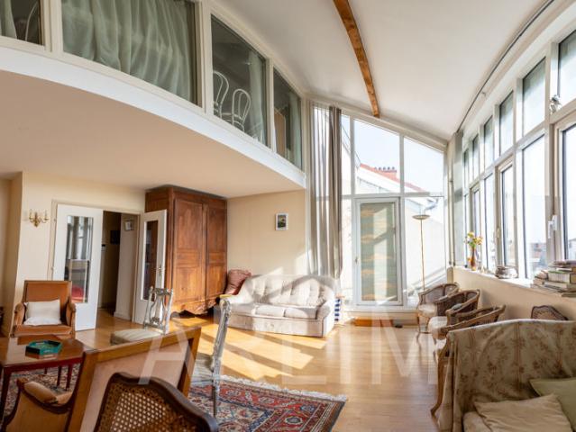 Rare lyon 7. Chevreul. Duplex 142 au sol terrasse vue