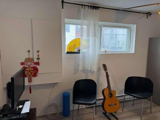 Rare Lachine ouest le 1 jul, 3 1/2 semi basement sunny, especial $ 899, tranquil et bon