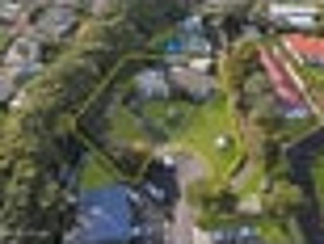 Rare Large 1,705m² 4 Bed Home