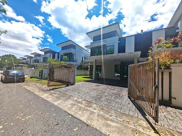 Rare Location Aviva Green S2 Freehold and Facing Open