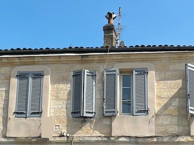 RARE – Plateau 100 m² à fort potentiel – À 200 m de la gare