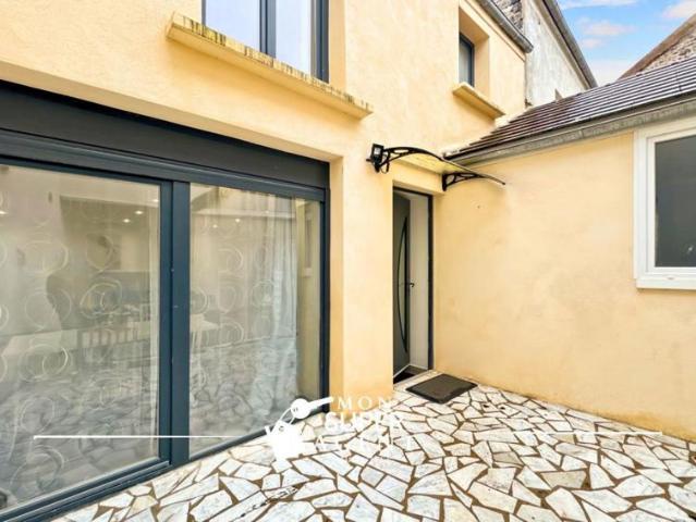 RARE SUR LE MARCHÉ: ENSEMBLE IMMOBILIER AUX PORTES DE MELUN, UNE OPPORTUNITÉ UNIQUE !