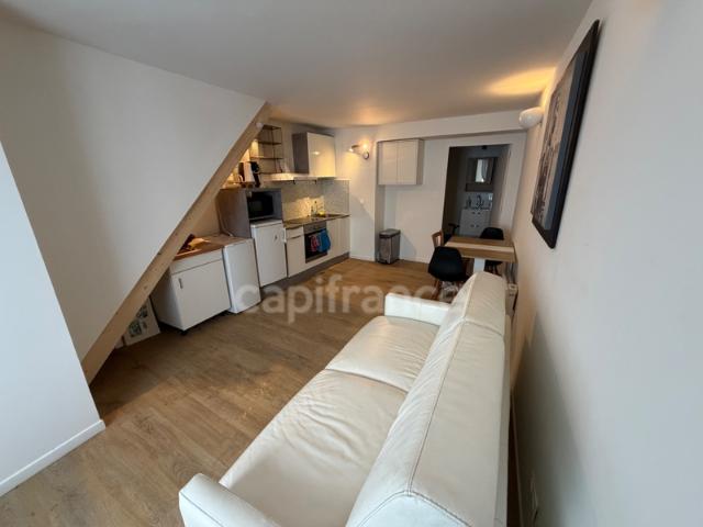 RARE SUR LE MARCHÉ Maison à vendre 5 pièces avec studio indépendant en rez de chaussée