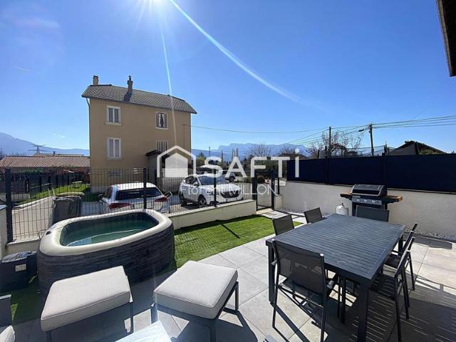 RARE sur le marché, superbe rénovation, secteur recherché