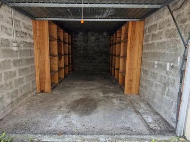 Rare sur le secteur: appartement 69 m² avec parking et garage