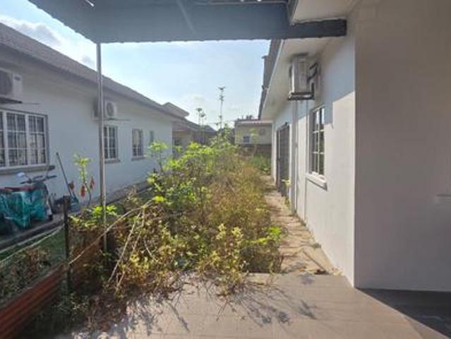 Rare Single Storey Bungalow For Sale Taman Pengkalan Cemerlang