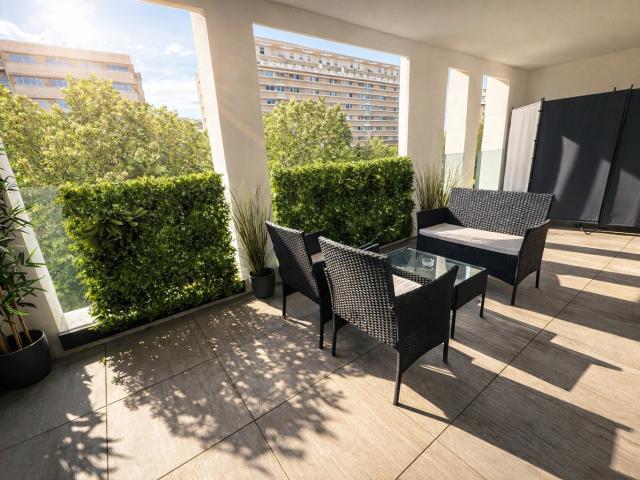 RARE T4 meublé avec garage et terrasse