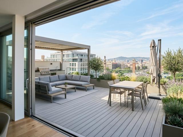 RARE T4 DERNIER ETAGE avec BALCONS, ROOFTOP et PARKING, PROCHE COMMODITES ET TRANSPORTS